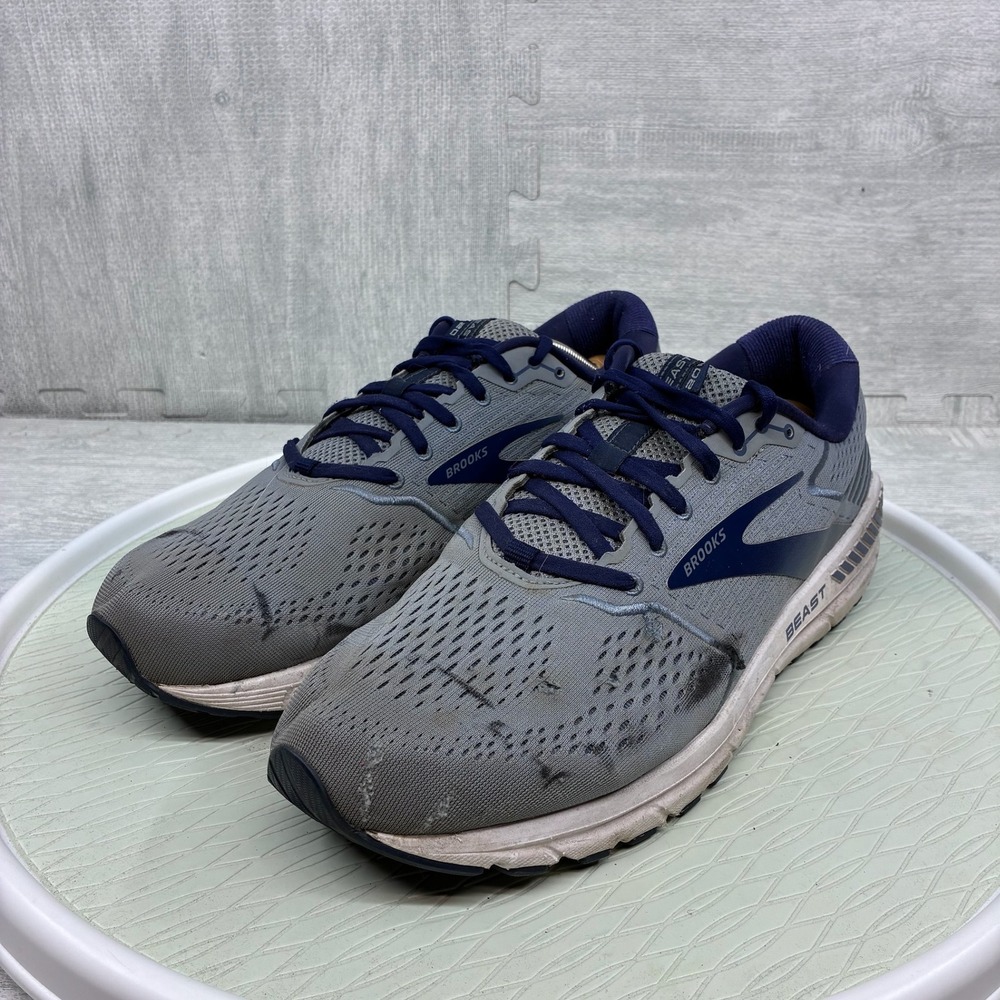 Brooks Beast 20 Running Shoes Mens 13 Wide Grey Navy Mesh Support 1103272E491